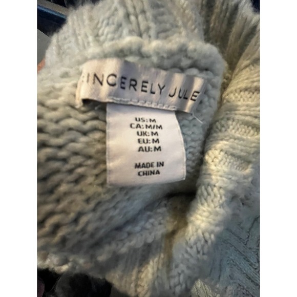 Cozy Chevron Knit Mock Neck Sweater Pullover - Neutral Tones, Stylish & Warm - Picture 6 of 8